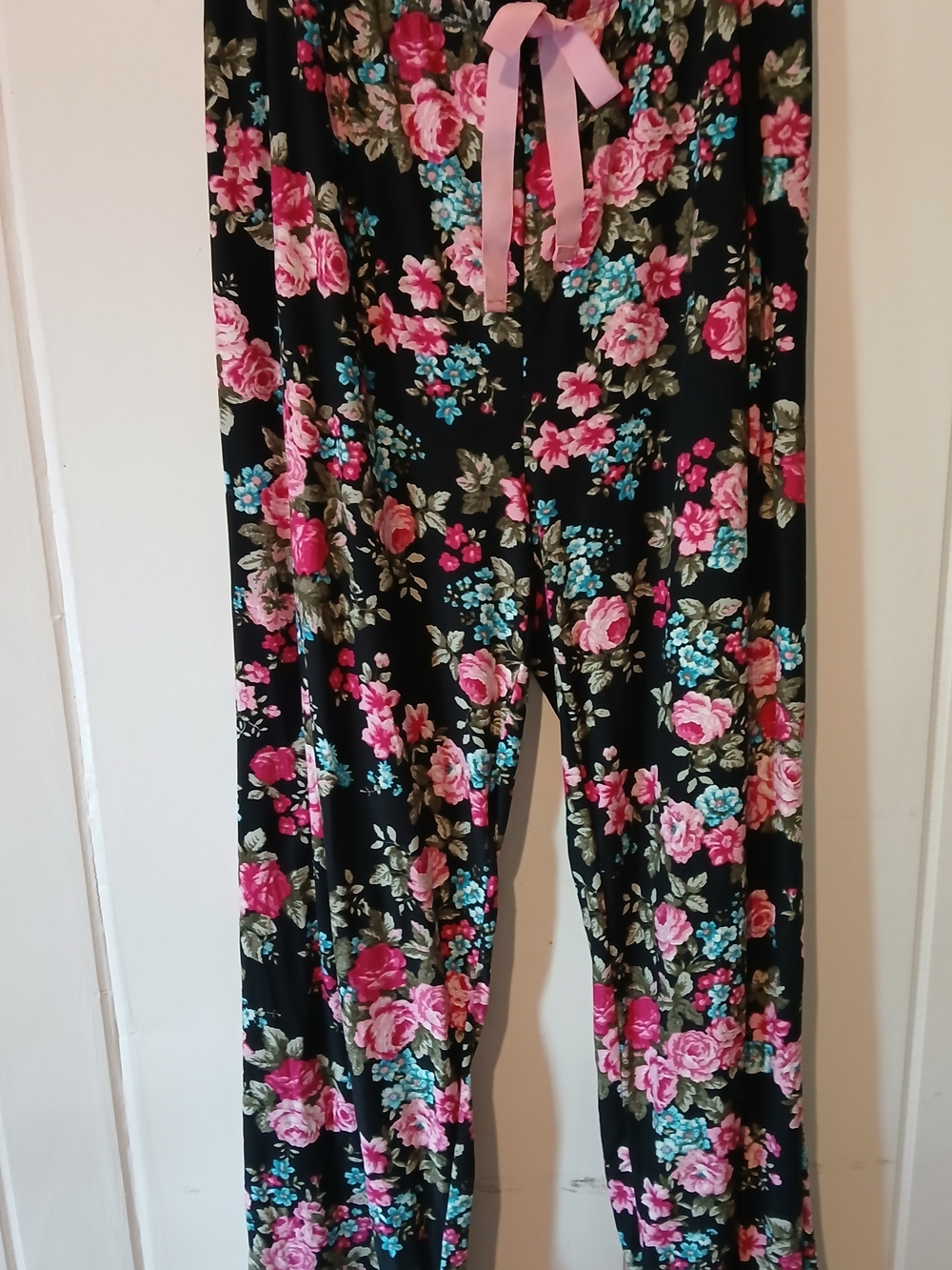 Floral Print Black Lounge Pants with Pink Ribbon